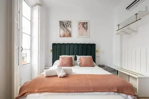Ξενοδοχείο με διαμερίσματα Arabica Suites - Lujosa Vivienda Con Suites Chimeneas En Granada - Centro Ισπανία